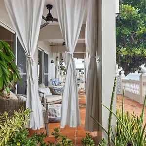  Bed & Breakfast Tres Sirenas Puerto Rico