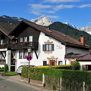 Weidegg - Garni Hotel Garmisch-Partenkirchen