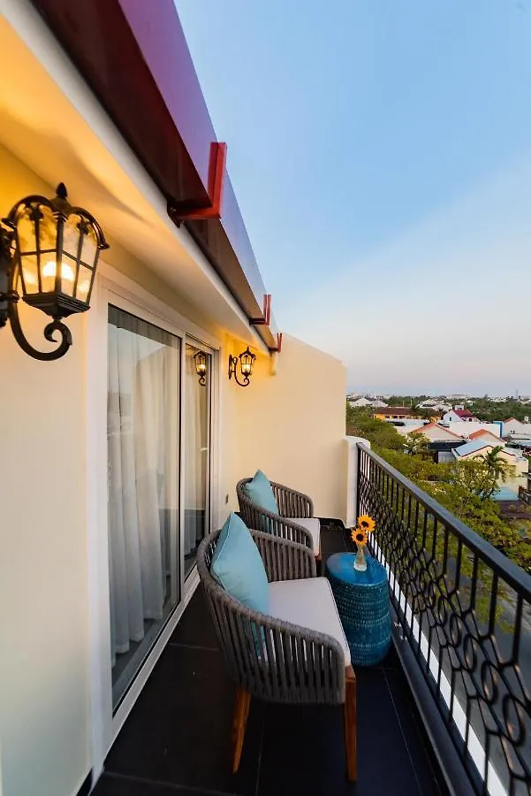 Hoi An Merrily De Art Hotel